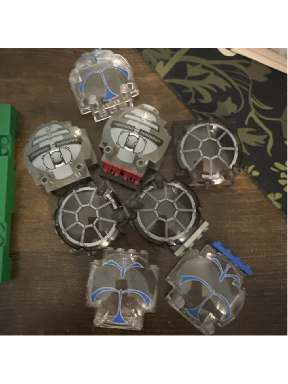 EUC LEGO Star Wars 8 Piece Set